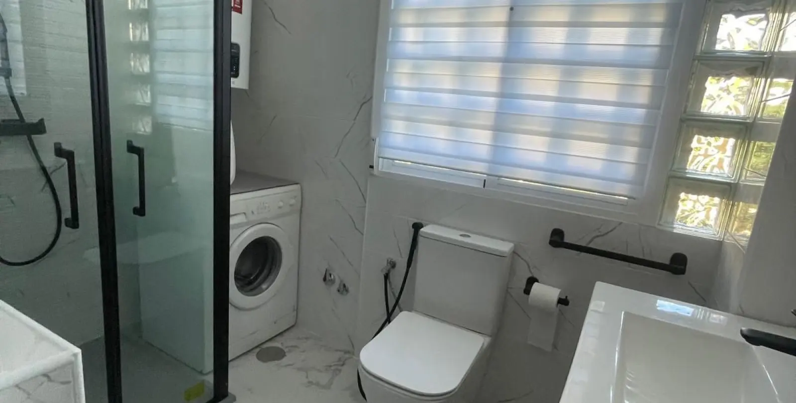 Long-term rent of townhouse in Puerto Banús 10