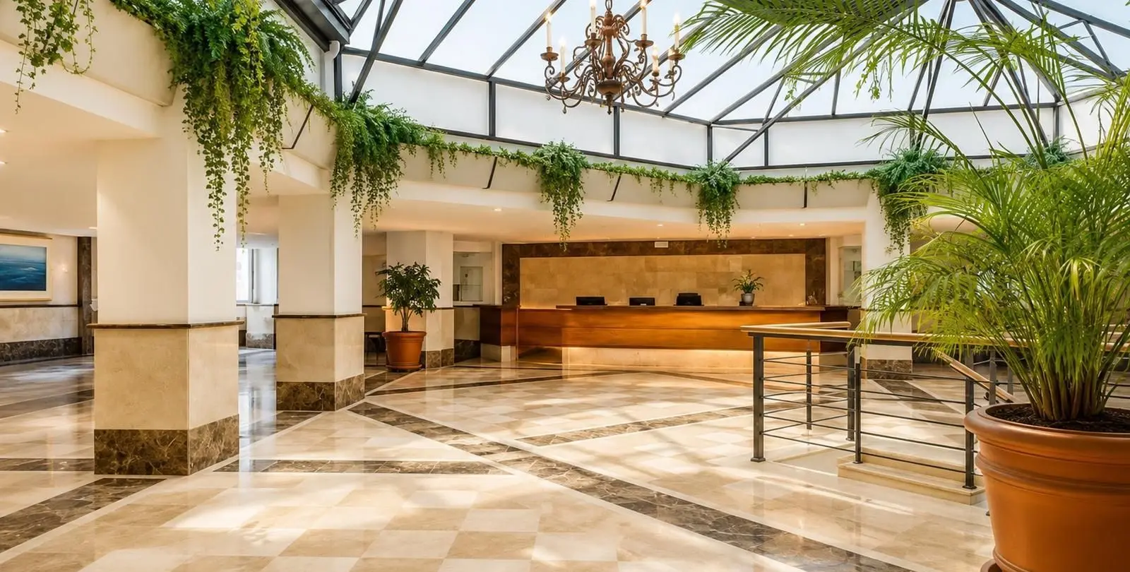 Продажа апартаментов на первом этаже в Puerto Banús 11