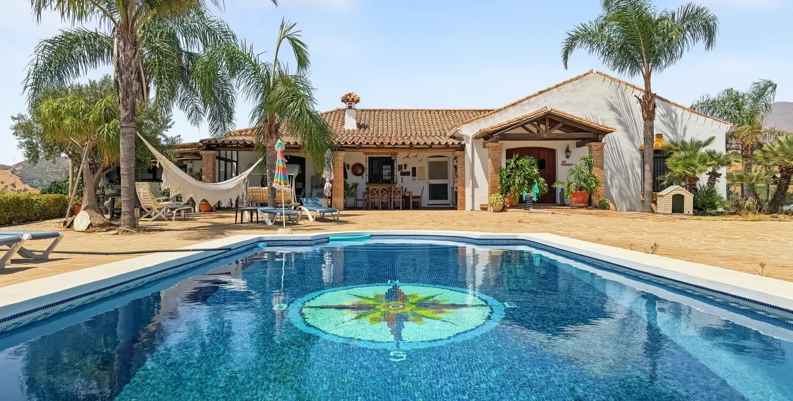 Продажа финки в Casares 1