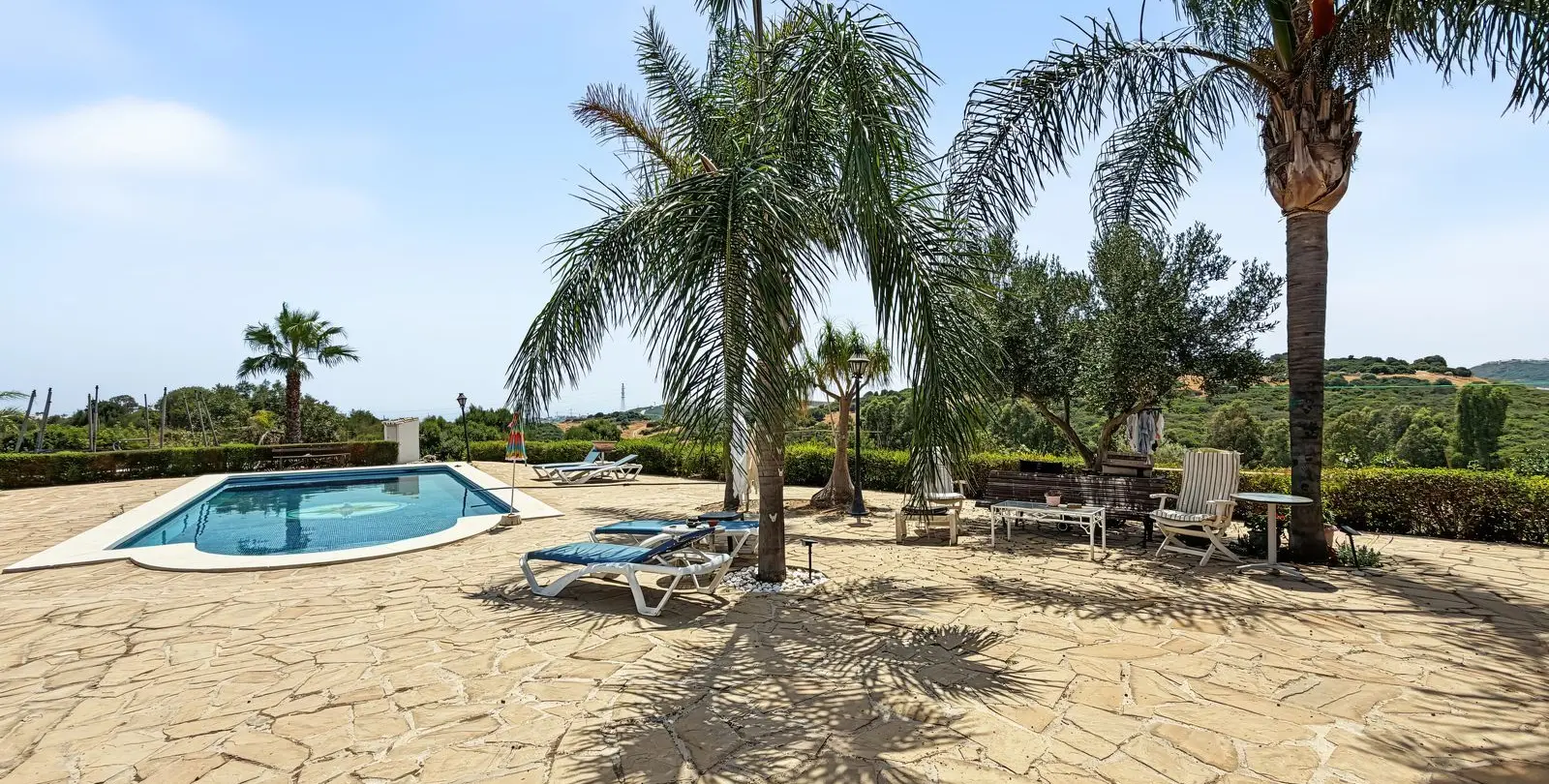 Продажа финки в Casares 32