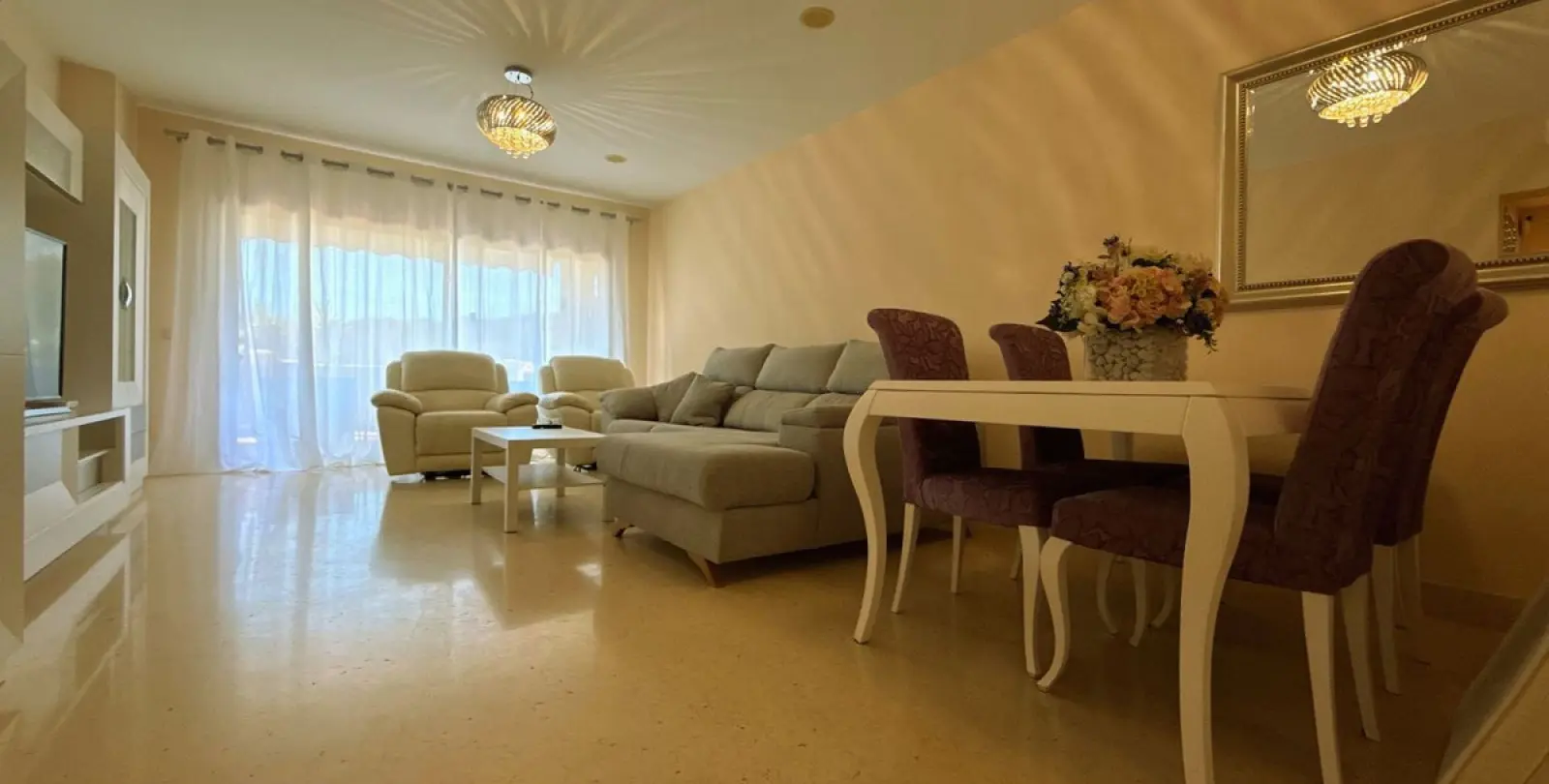 Alquiler a largo plazo de apartamento en planta media en Benahavís 6
