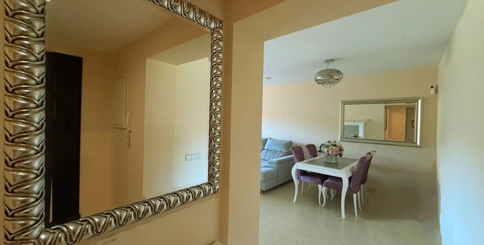 Alquiler a largo plazo de apartamento en planta media en Benahavís 9