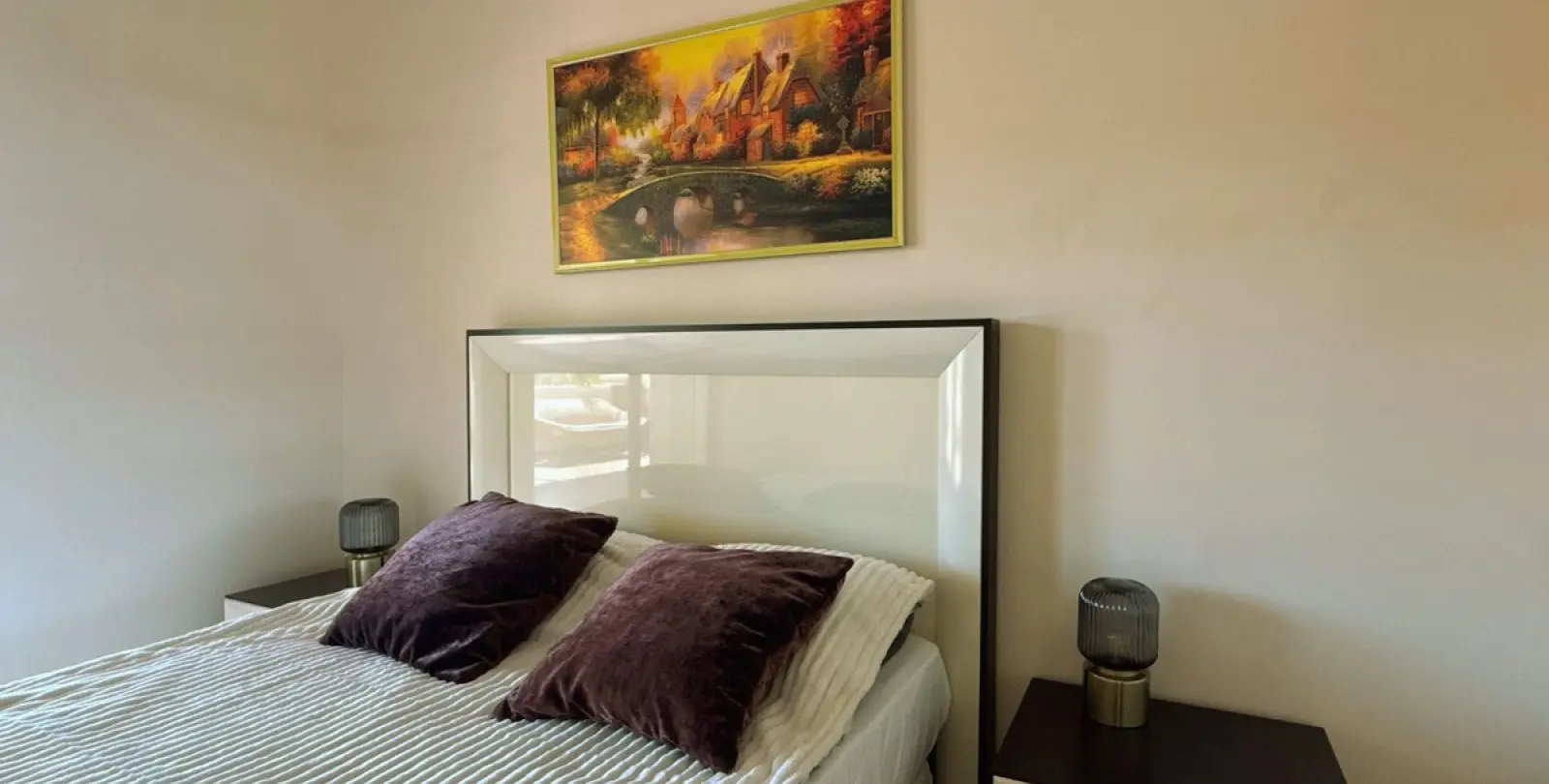 Alquiler a largo plazo de apartamento en planta media en Benahavís 23