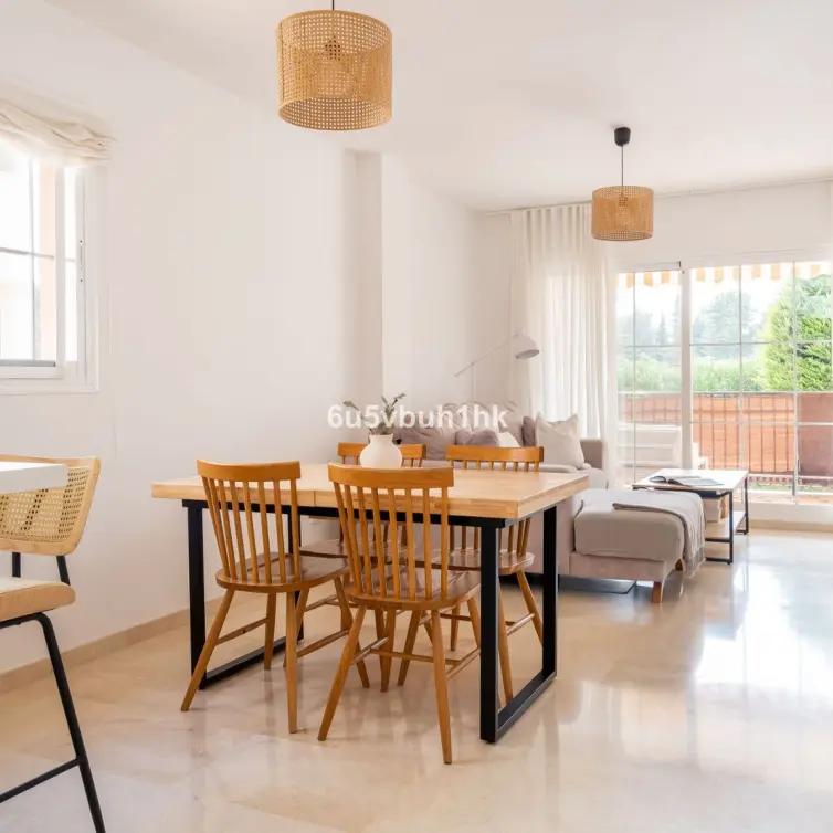 Sale of middle floor apartment in Mijas Golf