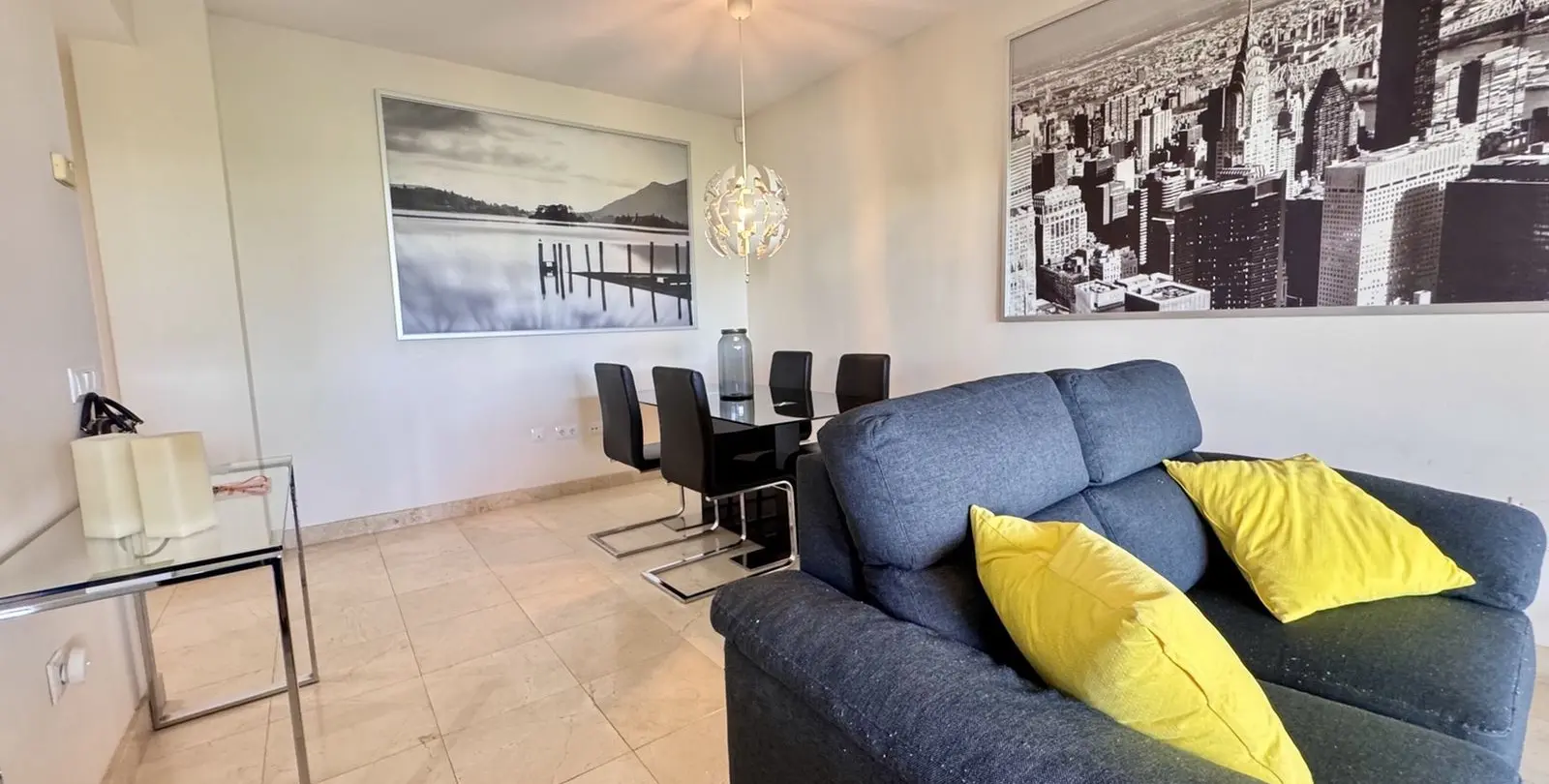 Sale of middle floor apartment in Los Flamingos 6