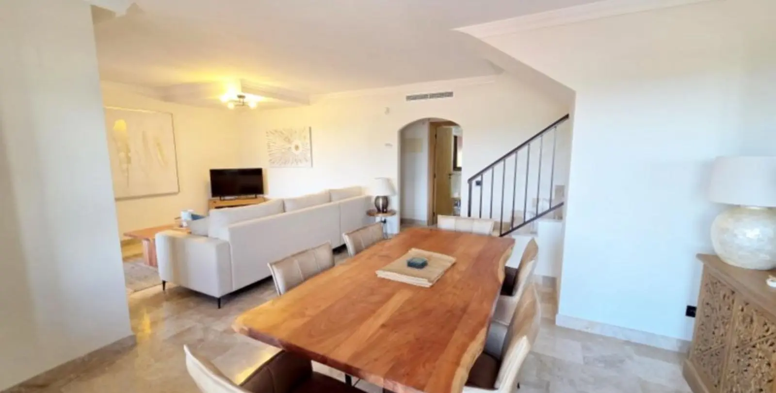 Venta de ático dúplex en La Duquesa 4