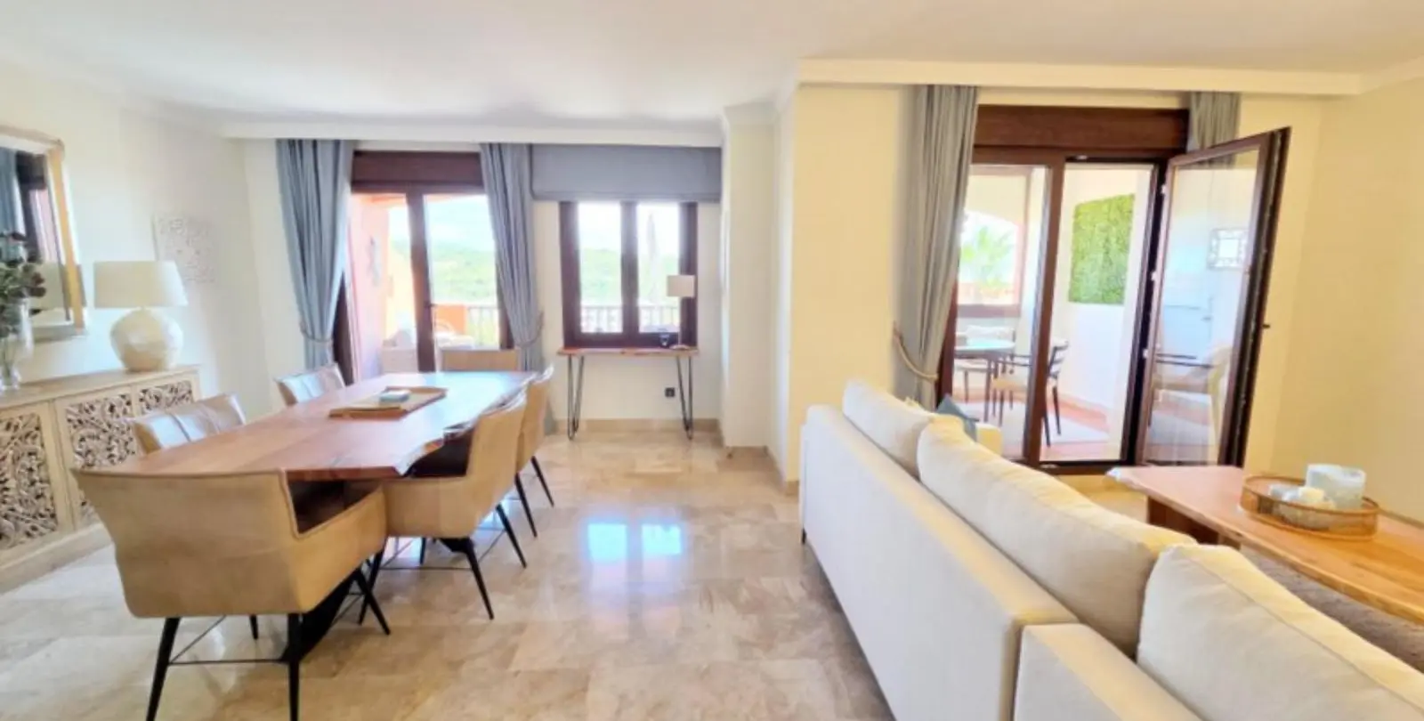 Venta de ático dúplex en La Duquesa 6