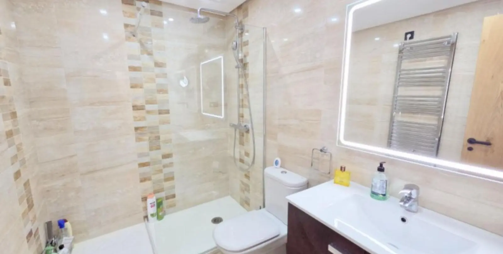 Venta de ático dúplex en La Duquesa 16