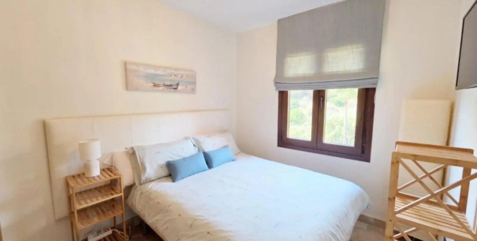 Venta de ático dúplex en La Duquesa 18