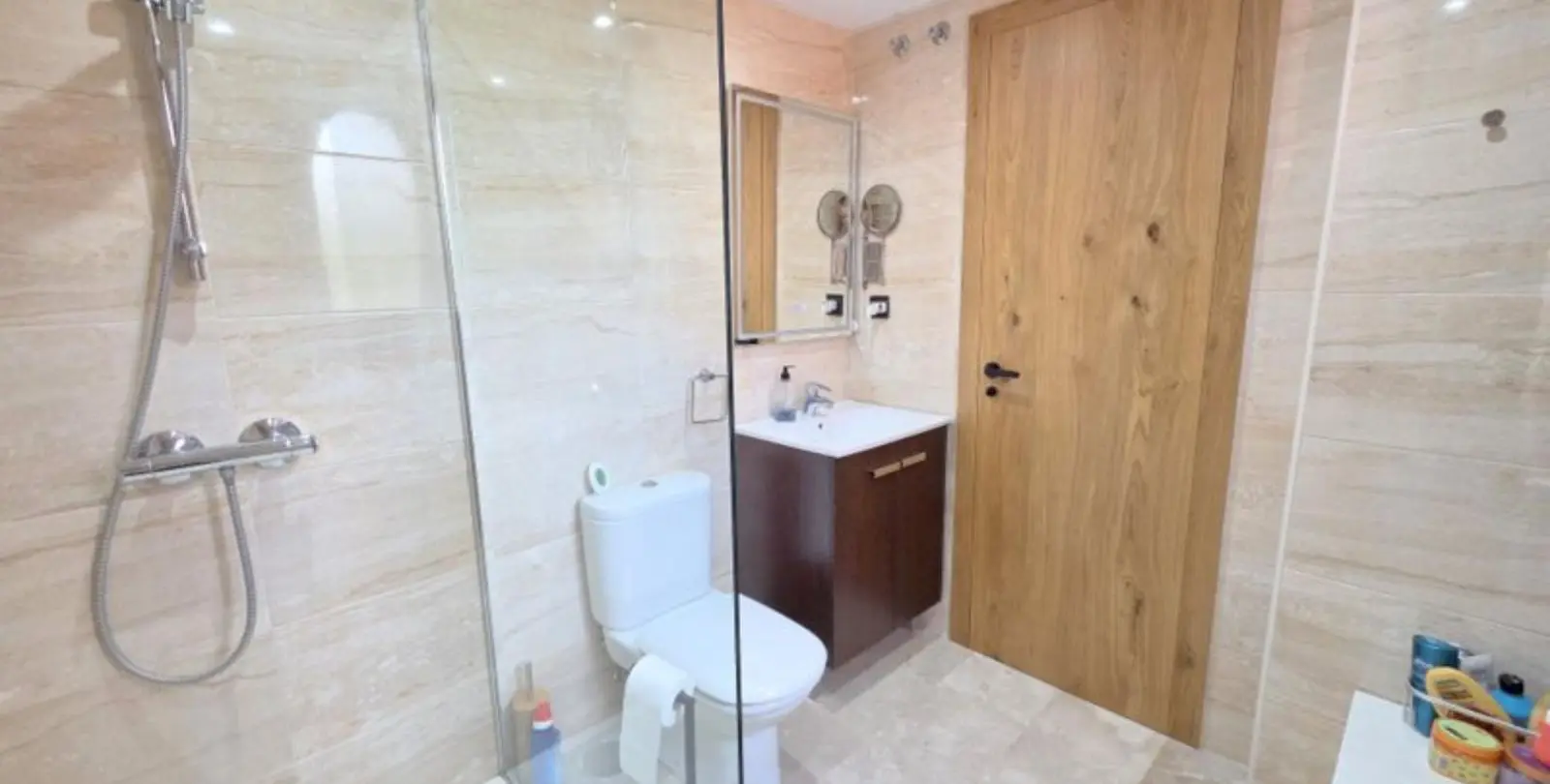 Venta de ático dúplex en La Duquesa 21