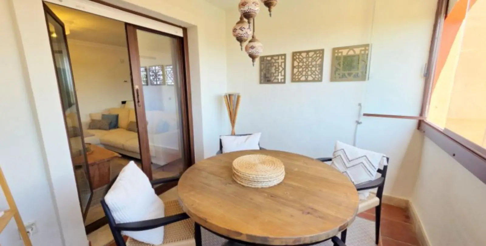 Venta de ático dúplex en La Duquesa 22