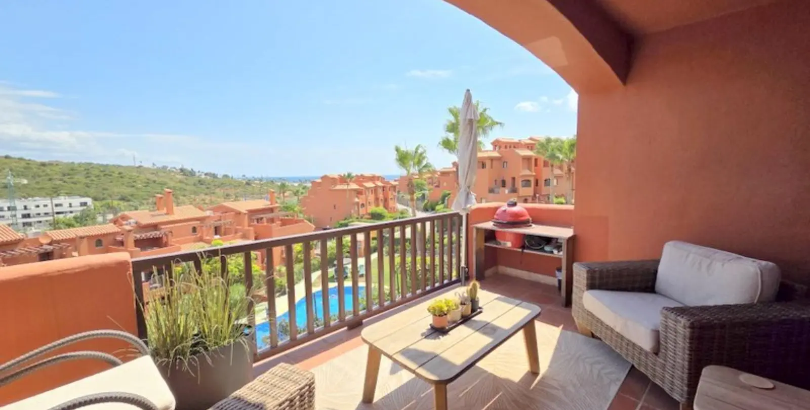 Venta de ático dúplex en La Duquesa 24