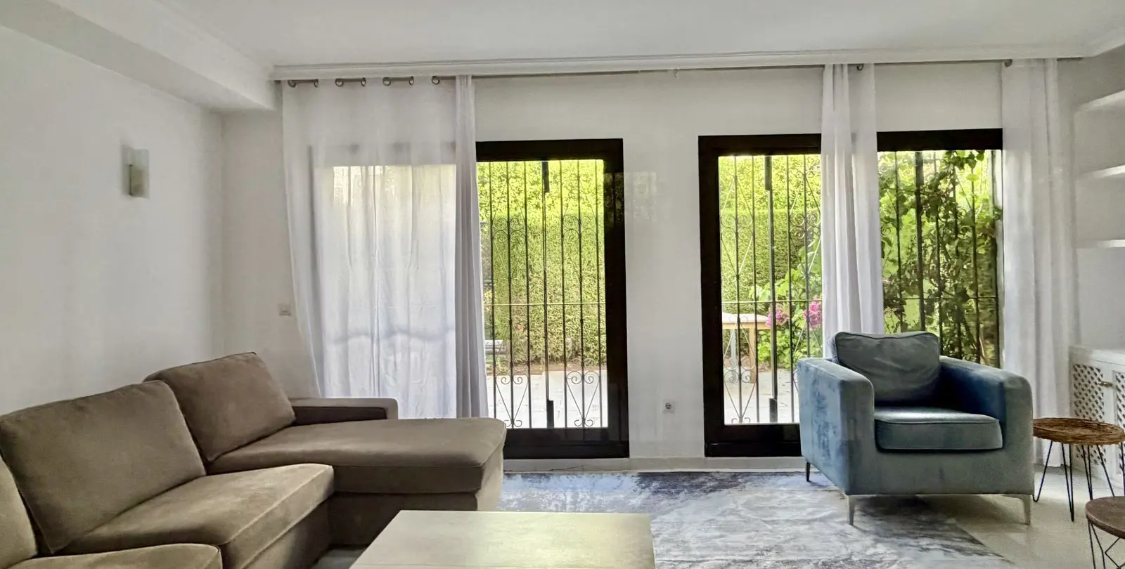 Sale of townhouse in Guadalmina Baja 3