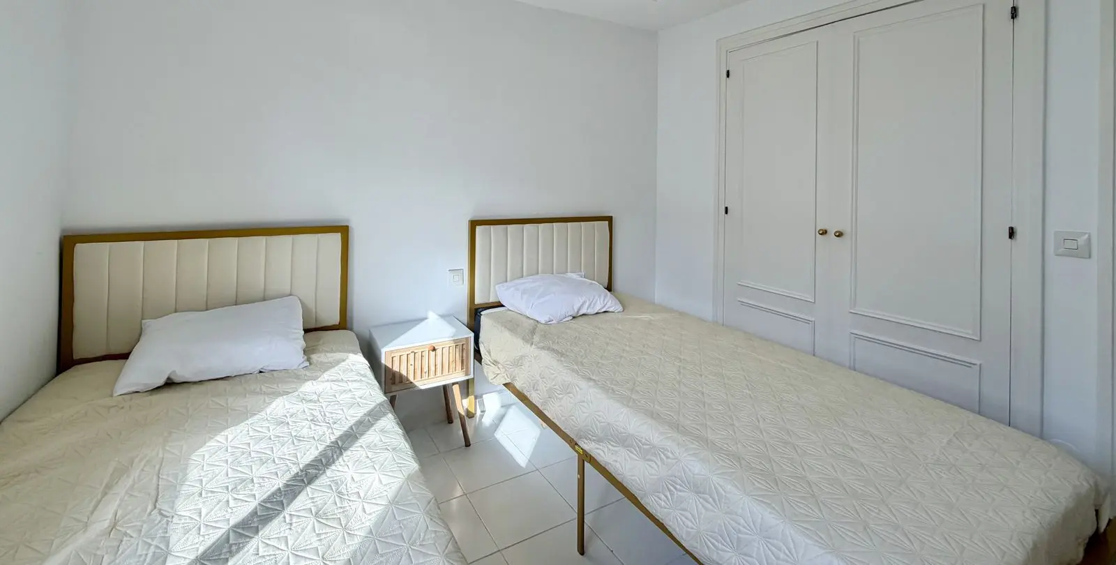 Sale of townhouse in Guadalmina Baja 18