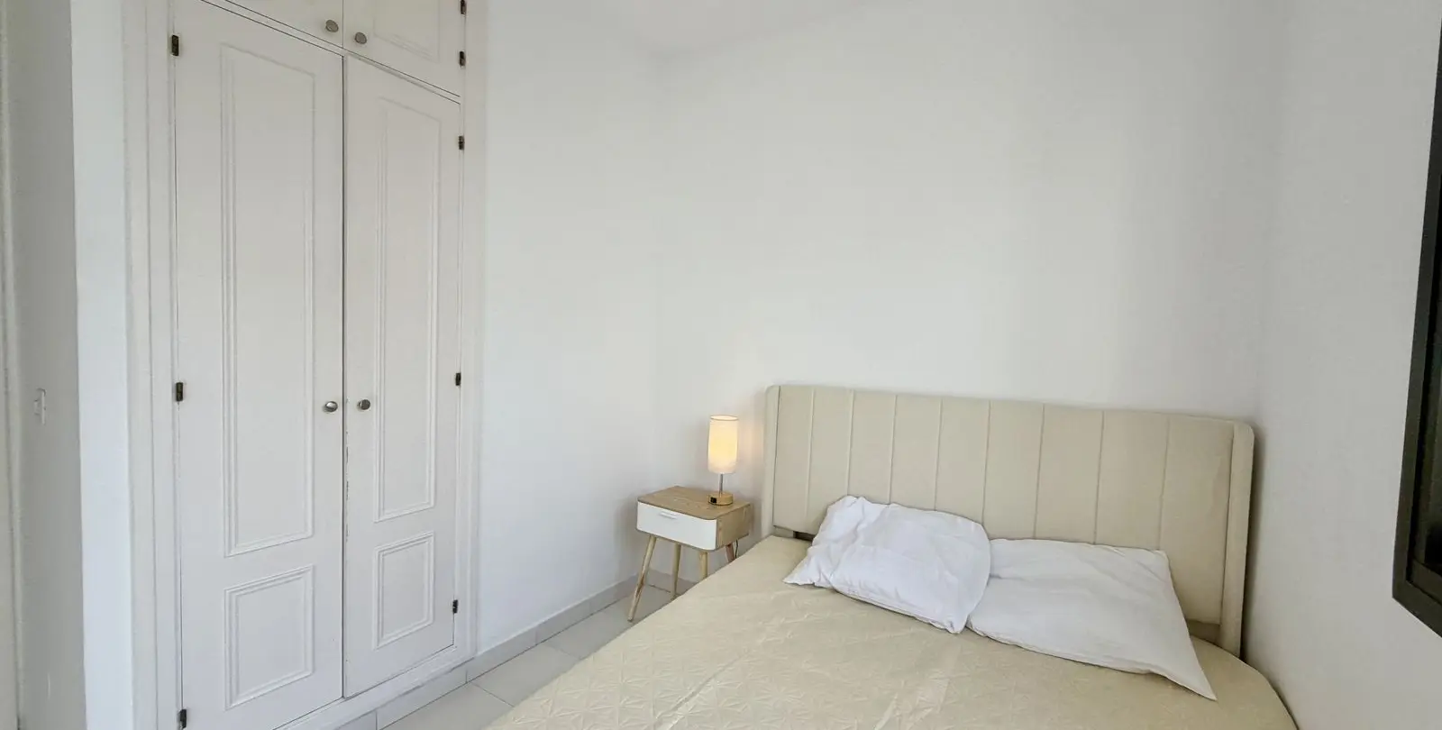 Sale of townhouse in Guadalmina Baja 21