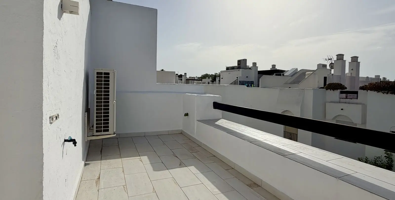Sale of townhouse in Guadalmina Baja 23