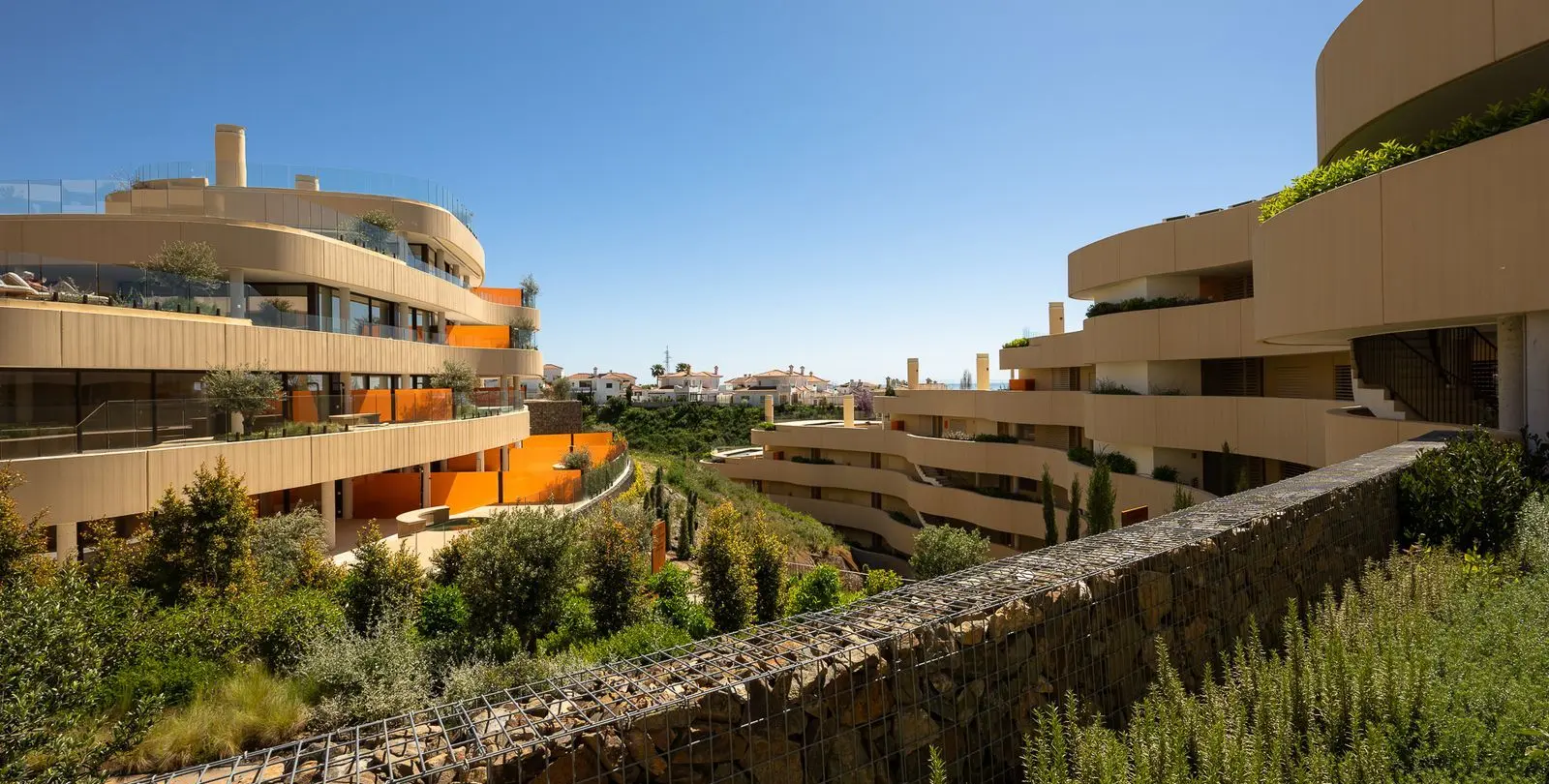 Venta de apartamento en planta media en Fuengirola 28