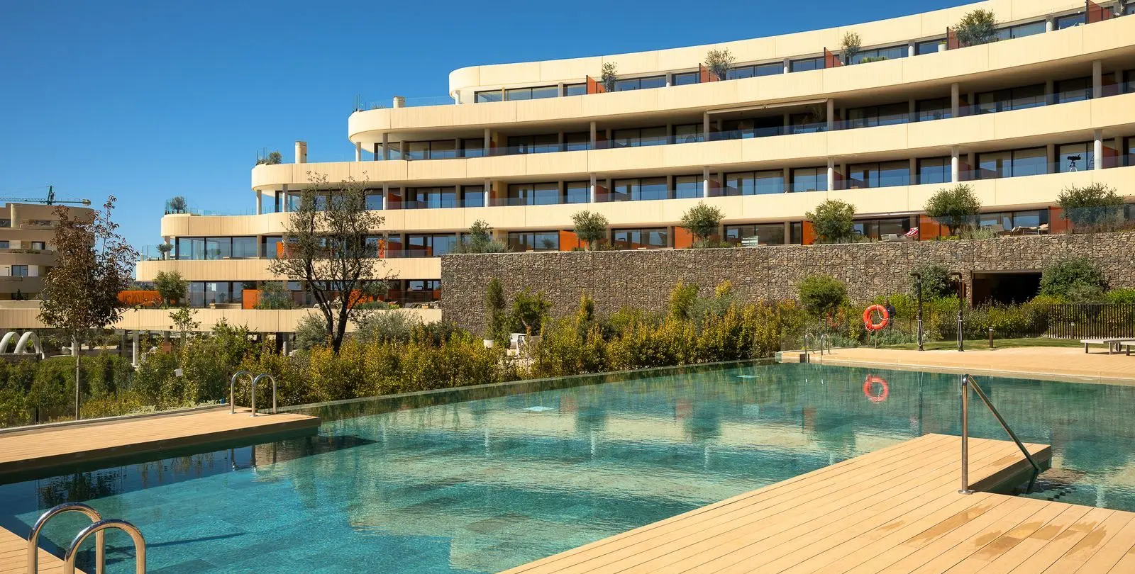 Venta de apartamento en planta media en Fuengirola 34