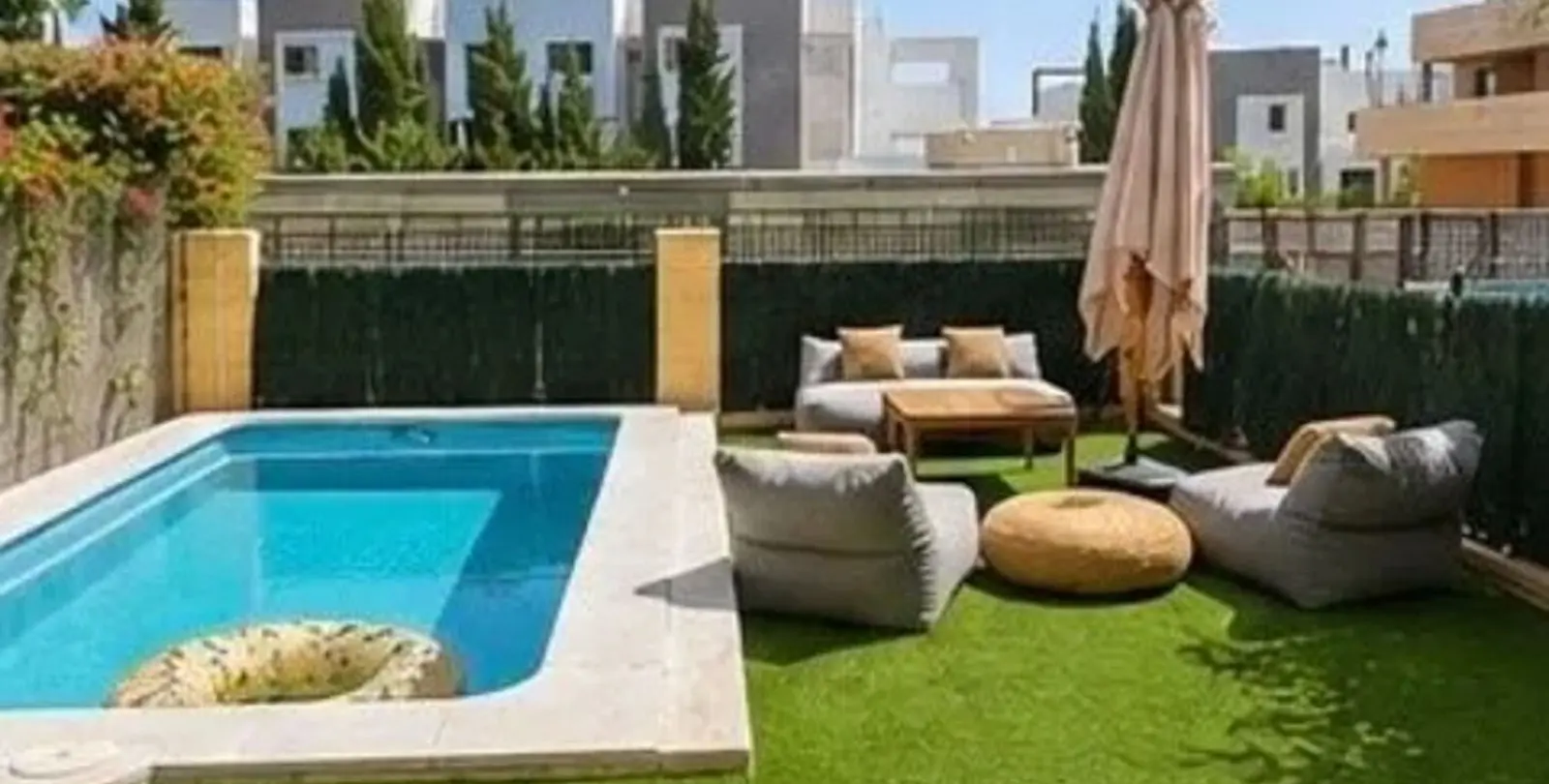 Продажа таунхауса в Estepona 1
