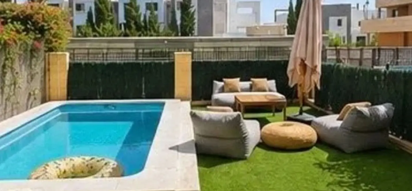 Продажа таунхауса в Estepona 0