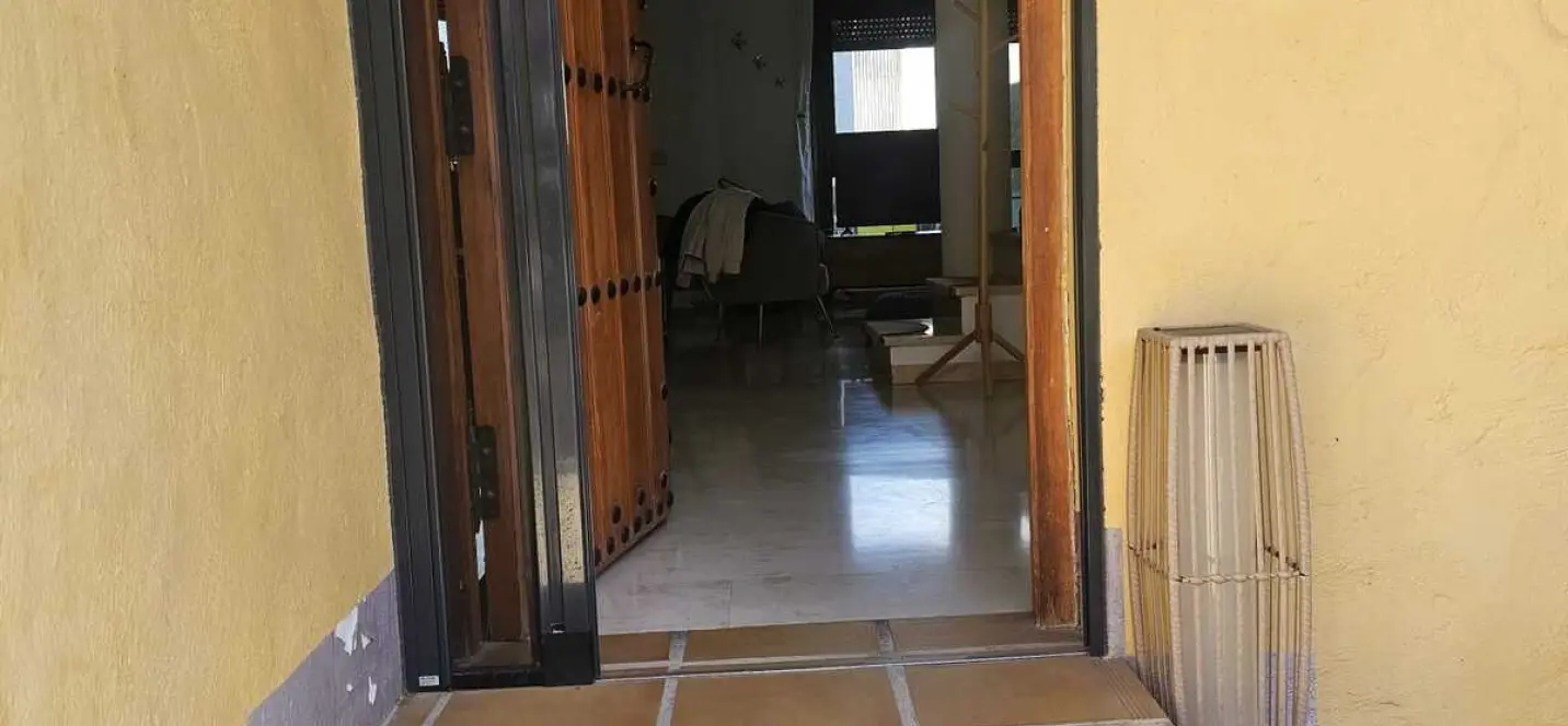 Продажа таунхауса в Estepona 1
