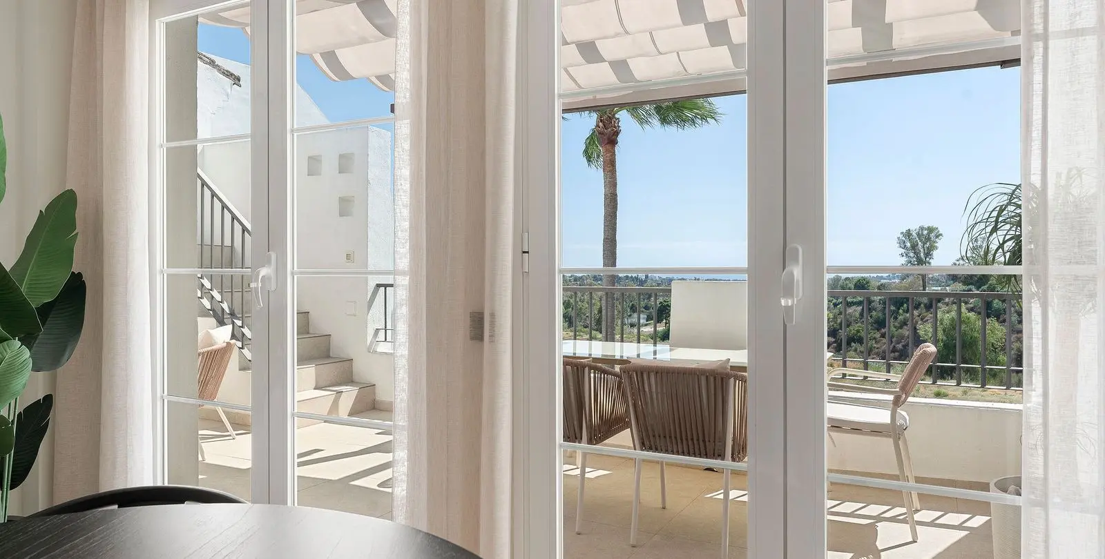 Sale of penthouse in Los Arqueros 6