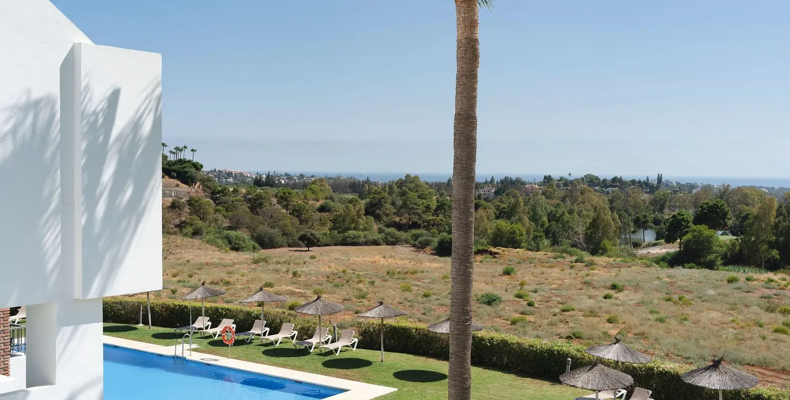 Sale of penthouse in Los Arqueros 9