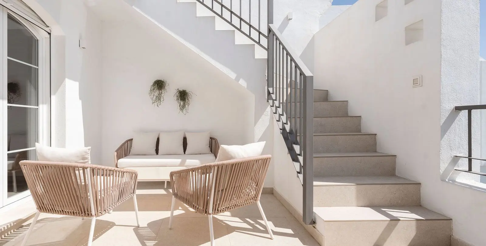 Sale of penthouse in Los Arqueros 10