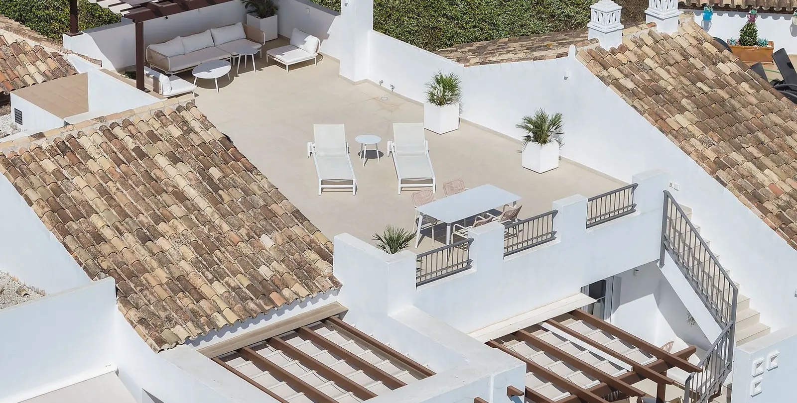 Sale of penthouse in Los Arqueros 31