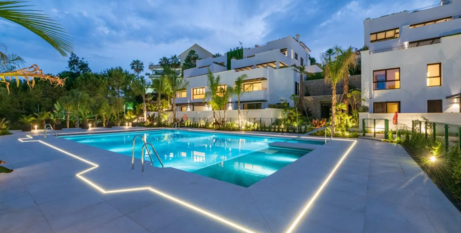 Short-term rent of middle floor apartment in The Golden Mile 38