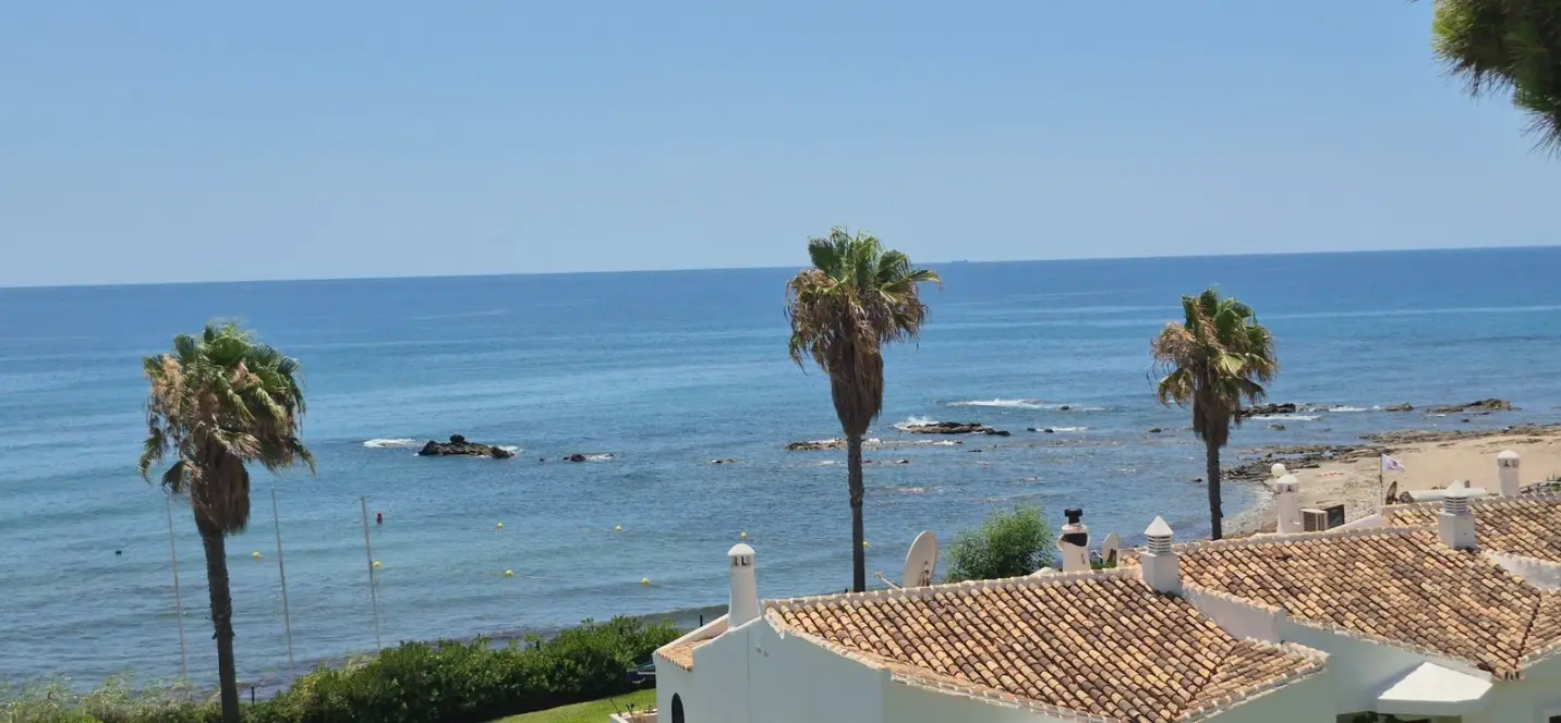 Venta de apartamento en planta media en Mijas 1