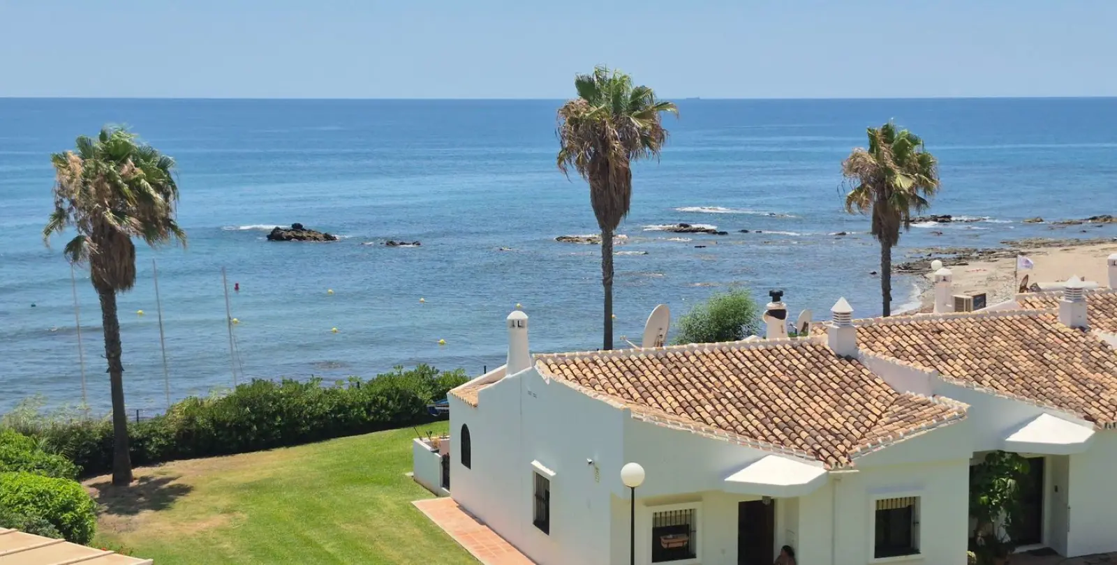 Sale of middle floor apartment in Mijas 3