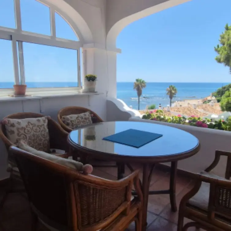 Venta de apartamento en planta media en Mijas