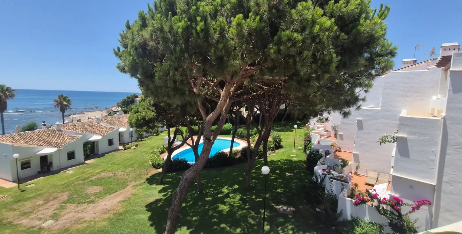 Sale of middle floor apartment in Mijas 14