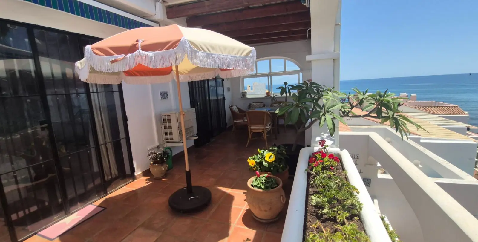 Sale of middle floor apartment in Mijas 18