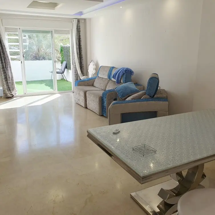 Sale of penthouse in El Paraiso