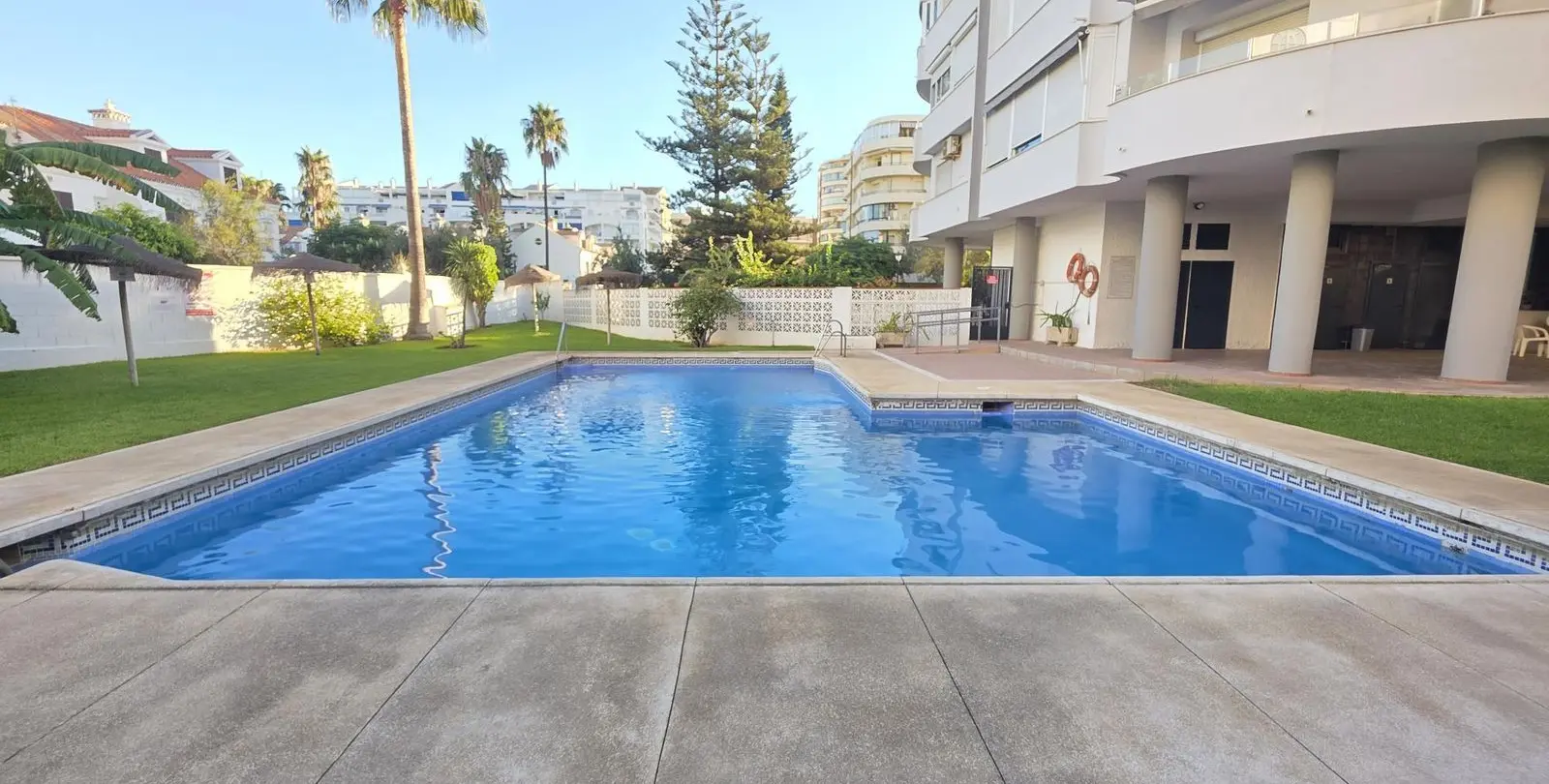 Продажа апартаментов на среднем этаже в Fuengirola 2
