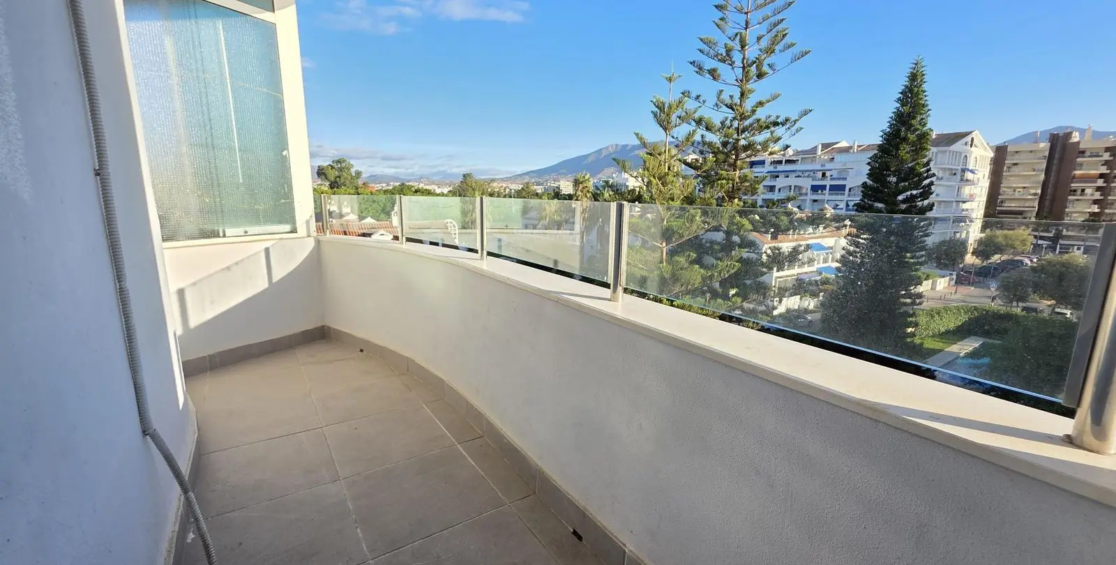 Продажа апартаментов на среднем этаже в Fuengirola 5