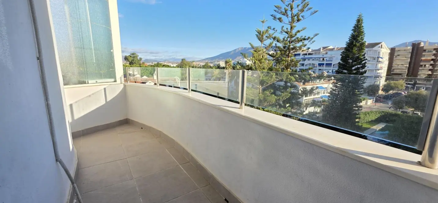 Продажа апартаментов на среднем этаже в Fuengirola 4