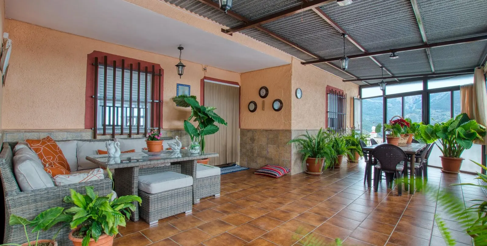 Sale of finca - cortijo in Alcaucín 2