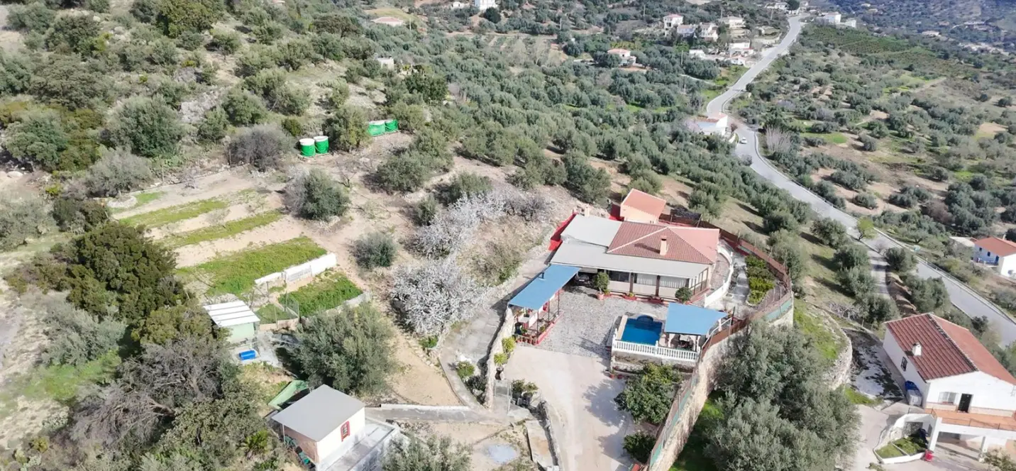 Sale of finca - cortijo in Alcaucín 4