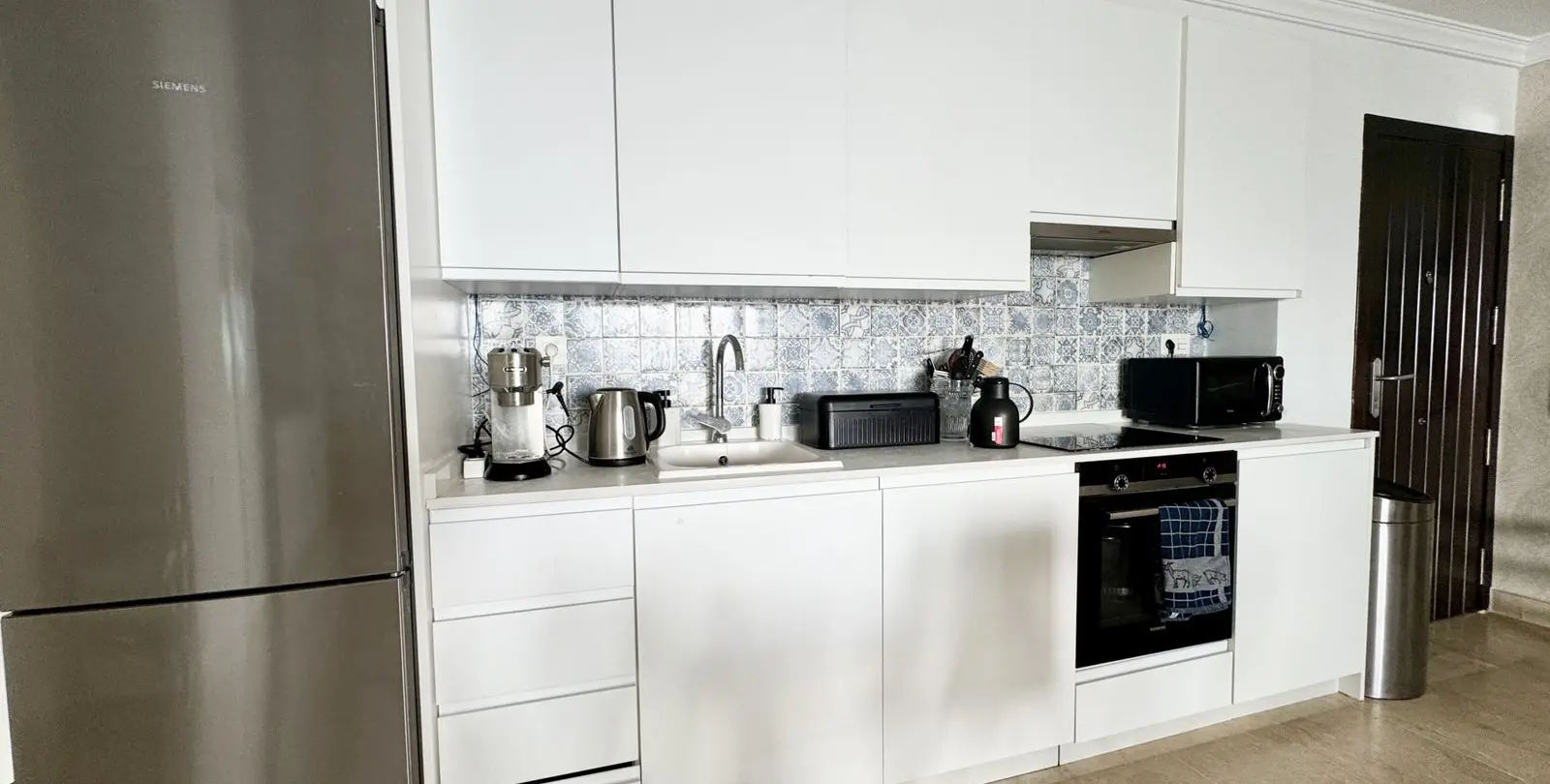 Sale of middle floor apartment in Benahavís 17