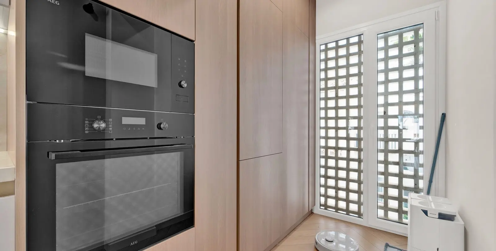 Venta de apartamento en planta media en Cancelada 7