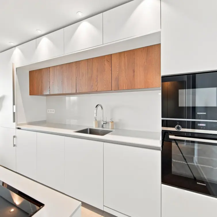Sale of middle floor apartment in Fuengirola