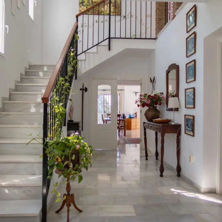 Venta de villa independiente en Estepona