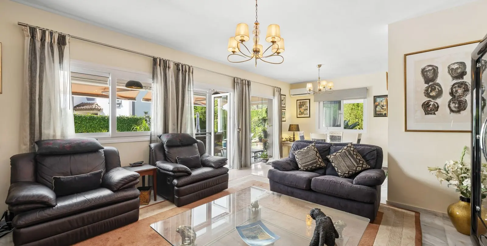 Sale of detached villa in Mijas Costa 9