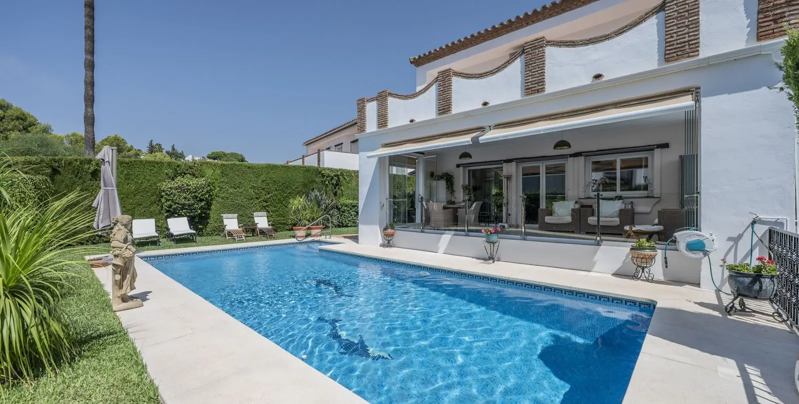 Sale of detached villa in Mijas Costa 10