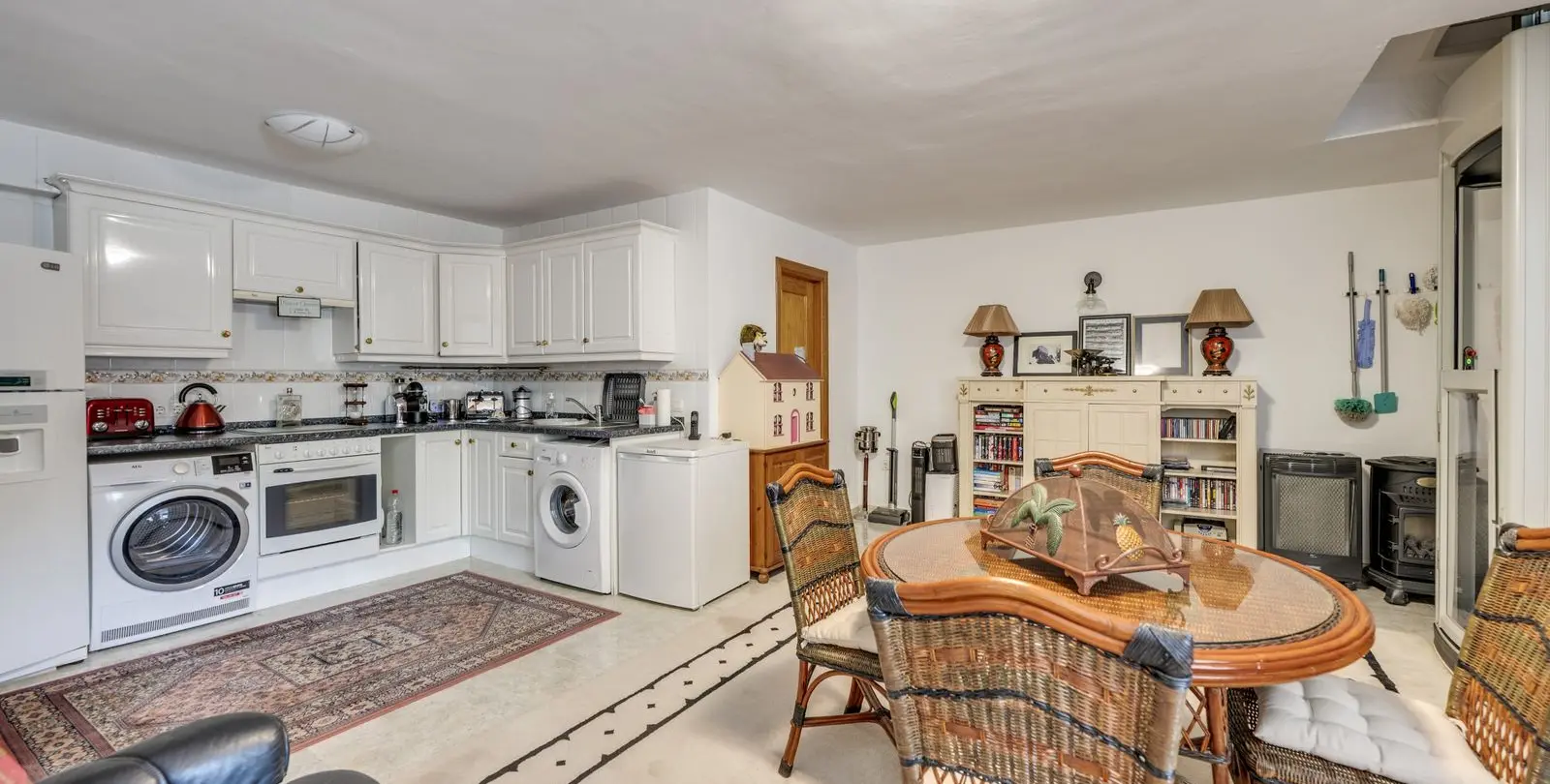 Sale of detached villa in Mijas Costa 31