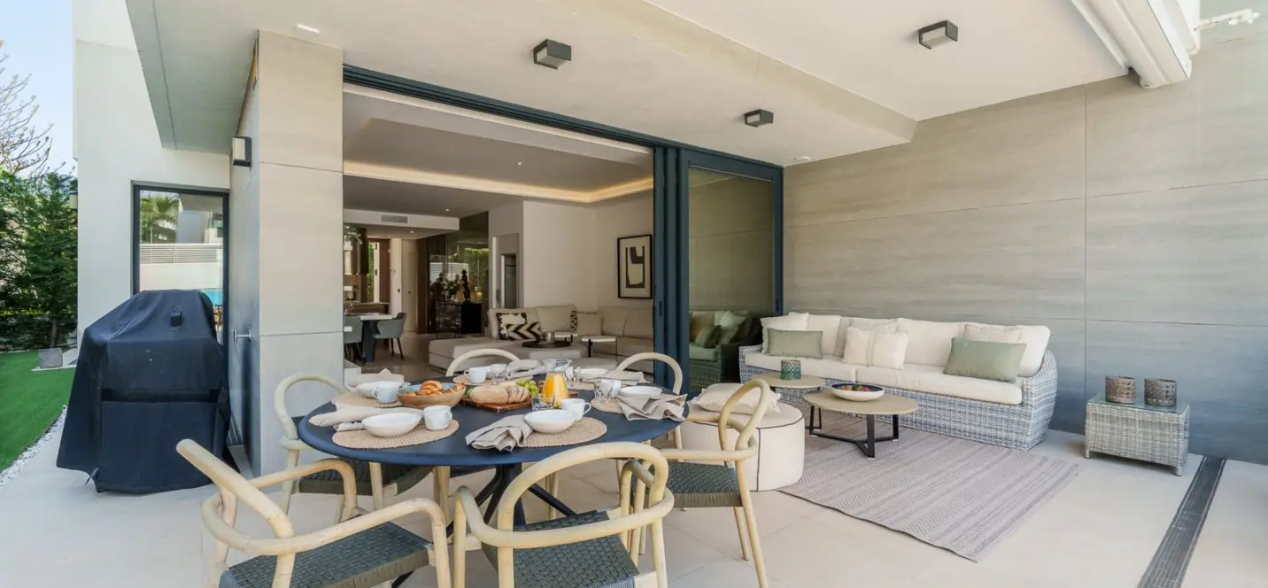 Sale of semi-detached house in Puerto Banús 4
