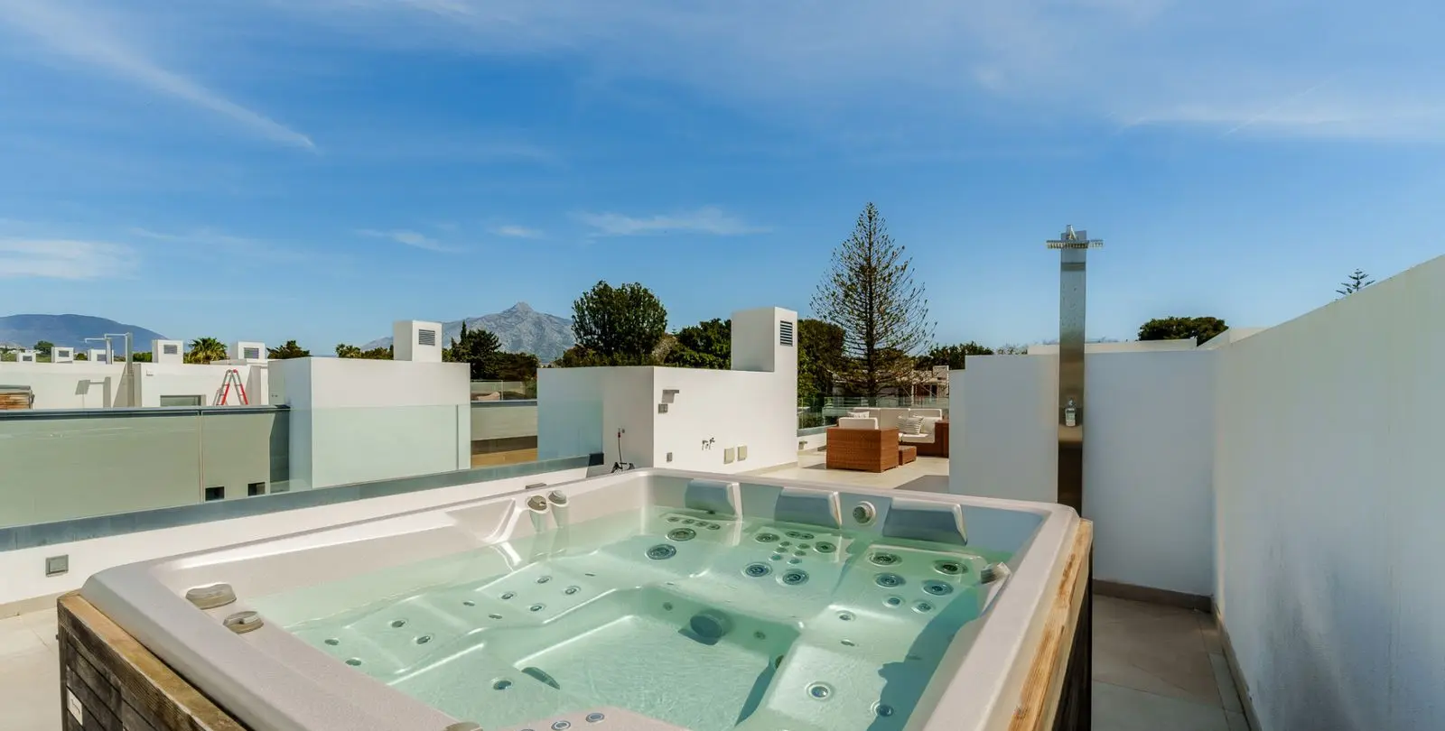 Venta de casa pareada en Puerto Banús 26